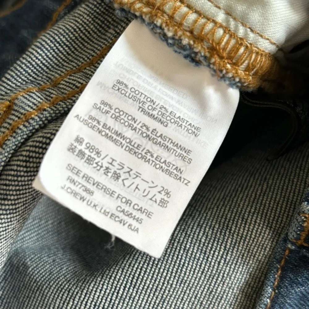 Madewell High-Rise Denim Shorts in Glenoaks Wash: Cutoff Edition, Size 28
